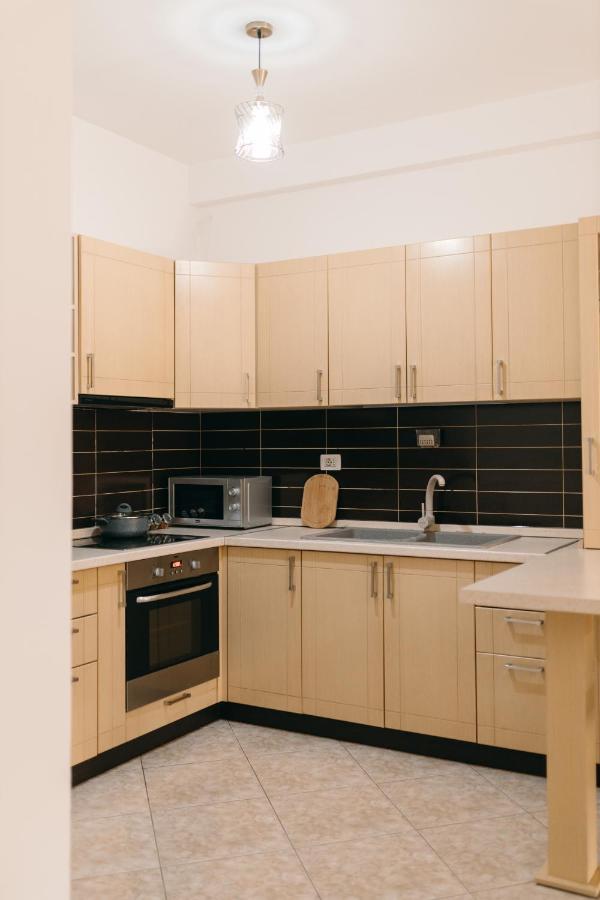 Rs Place 1-Bedroom Apartment Tirana Exterior foto