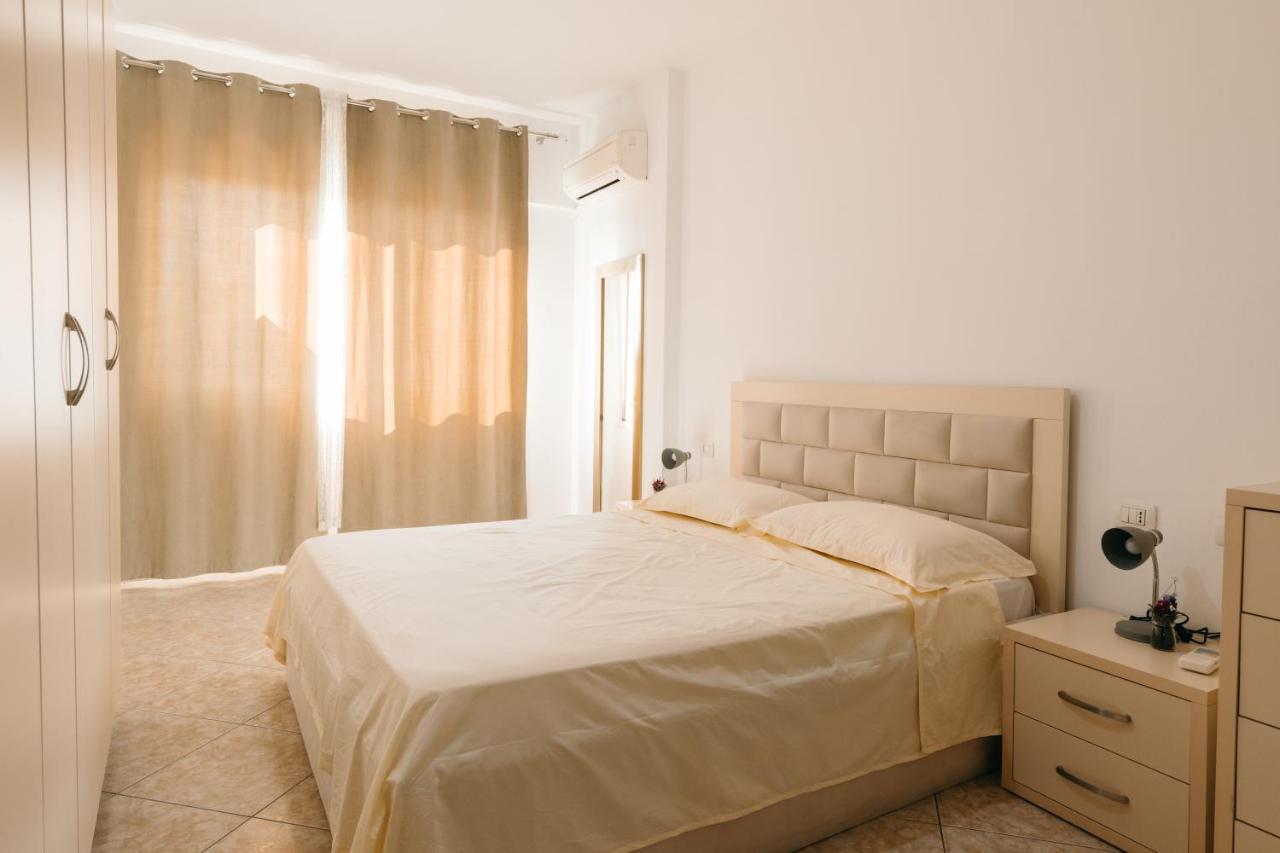 Rs Place 1-Bedroom Apartment Tirana Exterior foto
